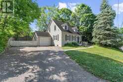 77 WELLINGTON STREET E | Barrie Ontario | Slide Image Two