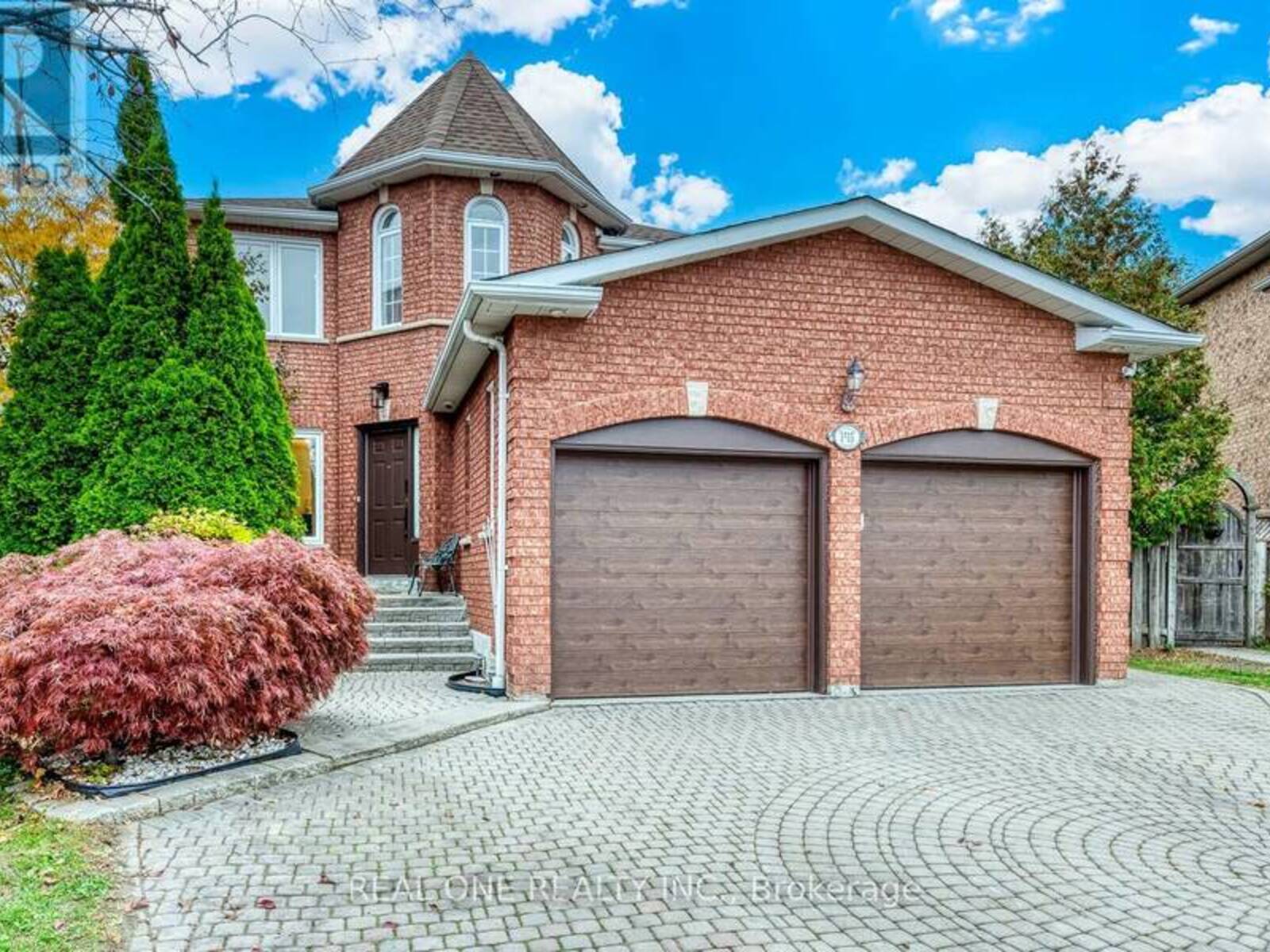 1515 ROSEBANK COURT, Mississauga, Ontario L5M 5M7