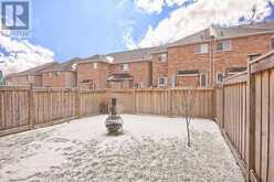5 BARDAWILL AVENUE | Georgina Ontario | Slide Image Thirteen