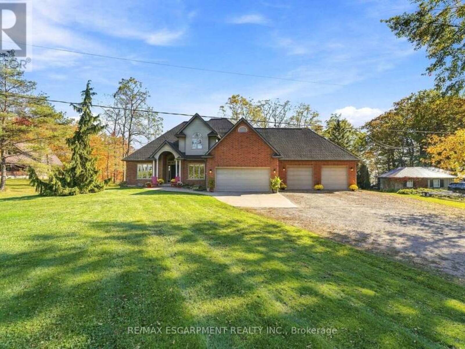 5 UPPER MOHAWK POINT ROAD, Dunnville, Ontario N0A 1K0