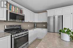 4 BLACKBURN CRESCENT | Caledonia Ontario | Slide Image Sixteen