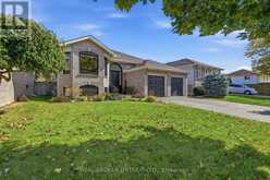 8 MOYLE DRIVE | Brantford Ontario | Slide Image Three