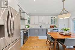 206 BIRKSHIRE DRIVE | Aurora Ontario | Slide Image Eighteen
