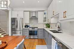 206 BIRKSHIRE DRIVE | Aurora Ontario | Slide Image Twenty