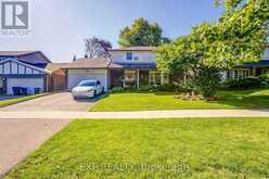 17 RUSTYWOOD DRIVE | Toronto Ontario | Slide Image Thirty-nine