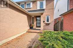 46 HUMPHREY DRIVE | Ajax Ontario | Slide Image Three