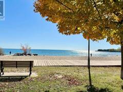 5 HERBERT AVENUE Toronto Ontario, M4L 3P8