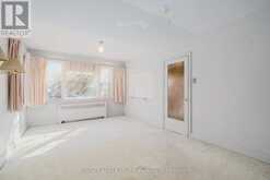 6 STAG HILL DRIVE | Toronto Ontario | Slide Image Thirteen