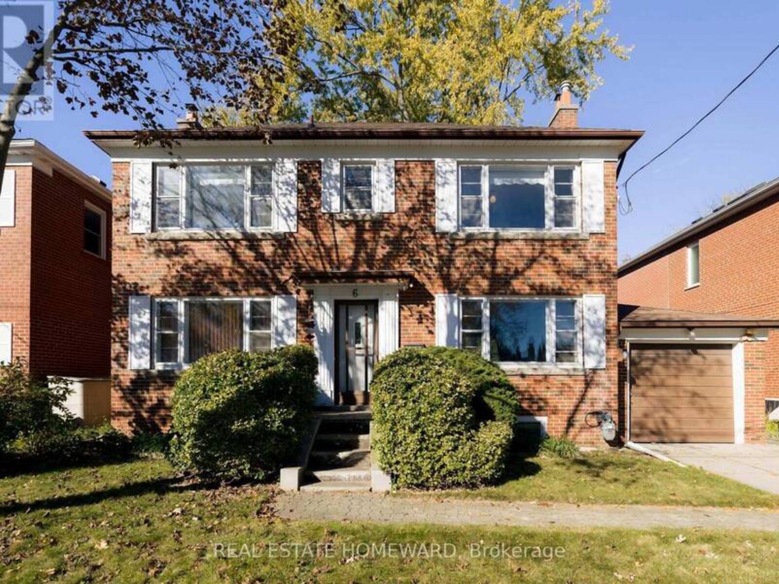 6 STAG HILL DRIVE, Toronto, Ontario M4B 1K6