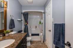 1092 OLD BARRIE ROAD W | Edgar Ontario | Slide Image Fifteen