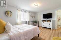 301 DUNSMORE LANE | Barrie Ontario | Slide Image Eleven