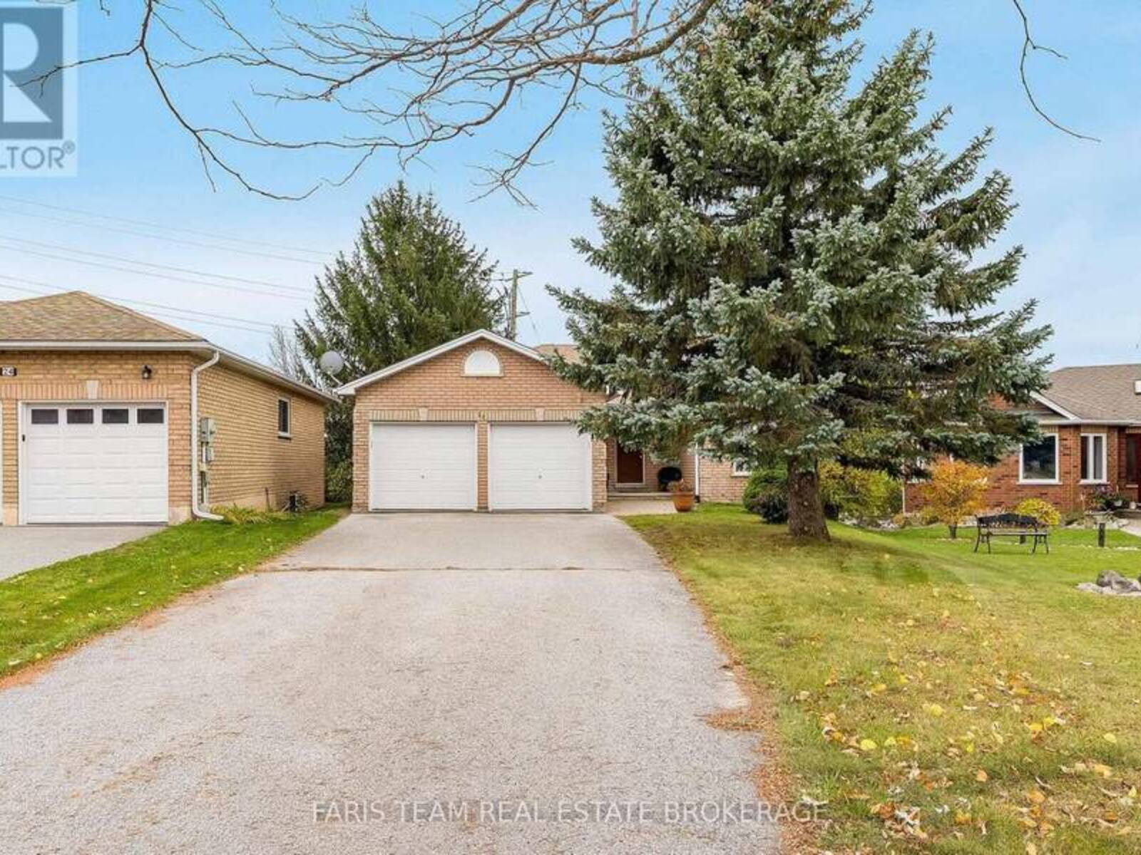 26 SUNDEW DRIVE, Barrie, Ontario L4N 9L8