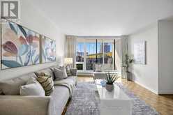 609 - 61 RICHVIEW ROAD | Toronto Ontario | Slide Image Eight