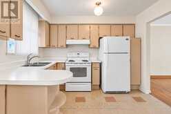 59 STAPLETON DRIVE | Toronto Ontario | Slide Image Fifteen
