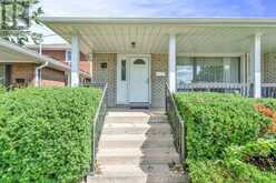 59 STAPLETON DRIVE | Toronto Ontario | Slide Image Three