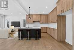 8735 HARLYN COMMON | Niagara Falls Ontario | Slide Image Nine