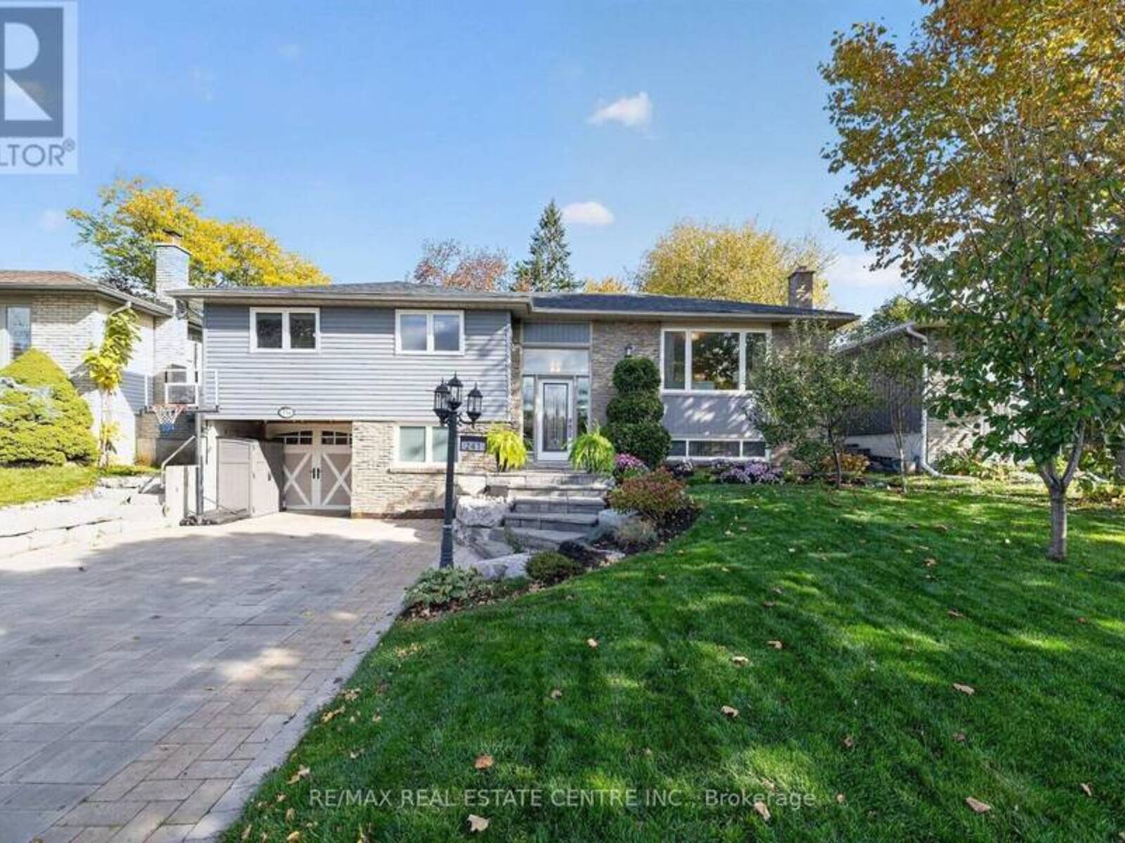 241 BOUSFIELD CRESCENT, Milton, Ontario L9T 3N5