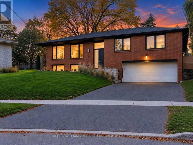37 SHOULDICE COURT Toronto Ontario, M2L 2S3 - Property For Sale