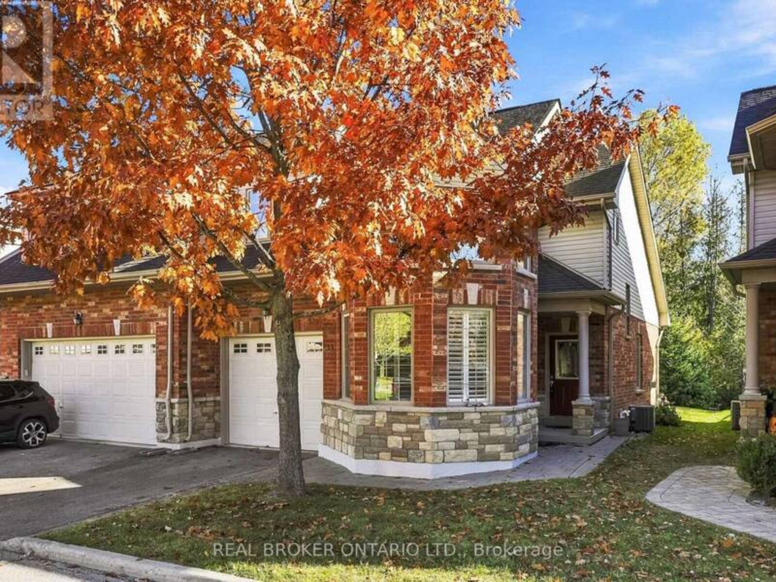 33 FRED BARNARD WAY, Uxbridge, Ontario L9P 0B9