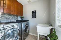 102 DECKER HOLLOW CIRCLE | Brampton Ontario | Slide Image Thirty