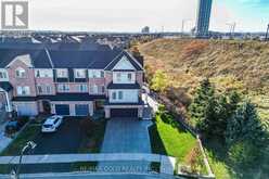 102 DECKER HOLLOW CIRCLE | Brampton Ontario | Slide Image Eight