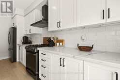 74 BOBOLINK ROAD | Hamilton Ontario | Slide Image Sixteen