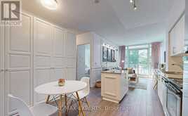 355 - 209 FORT YORK BOULEVARD | Toronto Ontario | Slide Image Nine