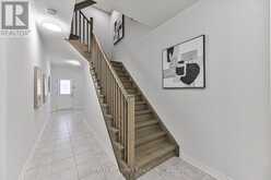 25 CHICAGO LANE | Markham Ontario | Slide Image Ten