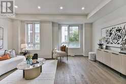 25 CHICAGO LANE | Markham Ontario | Slide Image Eighteen