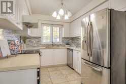 195 TRAIL RIDGE LANE | Markham Ontario | Slide Image Thirteen