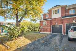 195 TRAIL RIDGE LANE | Markham Ontario | Slide Image One