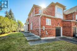 195 TRAIL RIDGE LANE | Markham Ontario | Slide Image Forty-three
