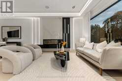 33 SAINT HILDA'S AVENUE | Toronto Ontario | Slide Image Nine