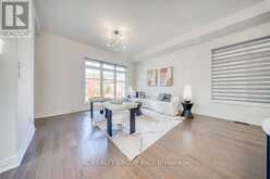2130 ROYAL GALA CIRCLE | Mississauga Ontario | Slide Image Seven