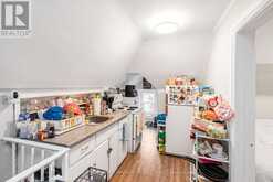 208 HOLTON AVENUE S | Hamilton Ontario | Slide Image Thirty