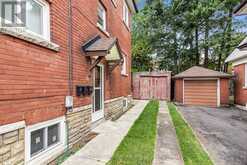 208 HOLTON AVENUE S | Hamilton Ontario | Slide Image Three