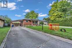 9 KENWOOD CRESCENT | London Ontario | Slide Image Forty-two