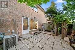 32 - 1 WOOTTEN WAY S | Markham Ontario | Slide Image Twenty-five