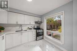 32 - 1 WOOTTEN WAY S | Markham Ontario | Slide Image Six
