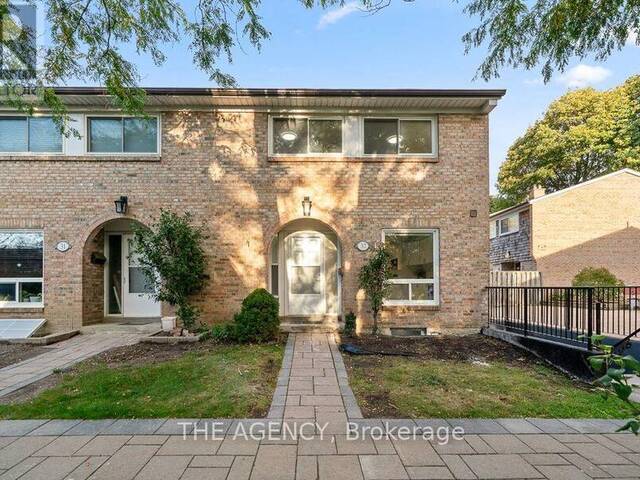 32 - 1 WOOTTEN WAY S Markham Ontario, L3P 3H7 - 3 Bedrooms Condo For Sale