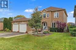 99 GLENFOREST DRIVE | Vaughan Ontario | Slide Image Two