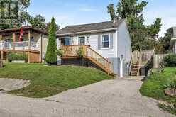 5 ARGYLE AVENUE | Orillia Ontario | Slide Image Two