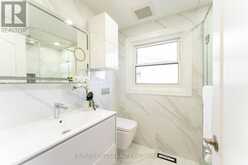2545 WINDJAMMER ROAD | Mississauga Ontario | Slide Image Thirteen