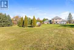 12 SOUTHWINDS DRIVE | Halton Hills Ontario | Slide Image Eight