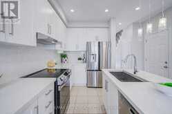 22 PITNEY AVENUE | Richmond Hill Ontario | Slide Image Nine