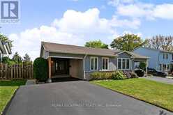 2355 CRESCENT MIDDLESMOOR CRESCENT | Burlington Ontario | Slide Image One