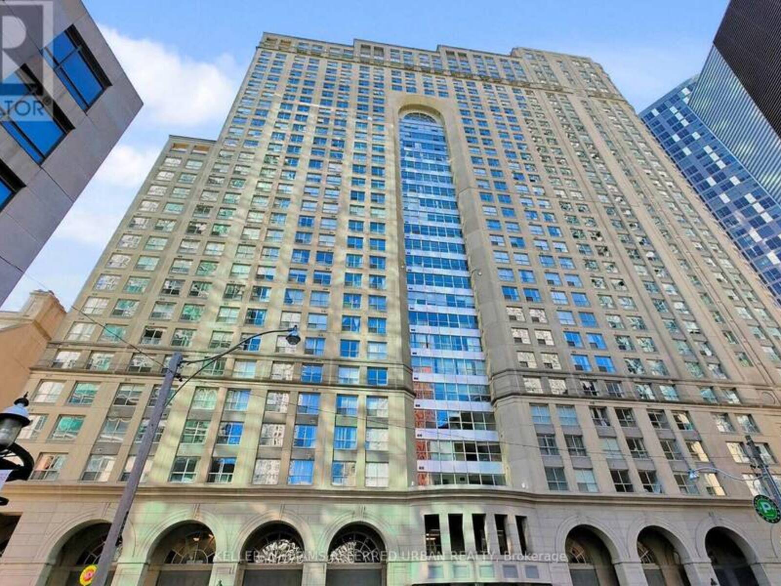 1416 - 25 THE ESPLANADE, Toronto, Ontario M5E 1W5