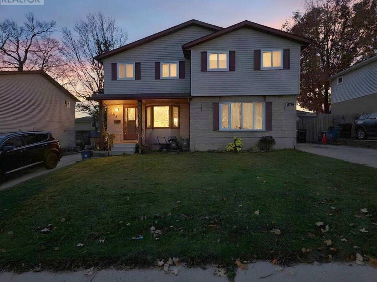 114 CONNELLY DRIVE, Kitchener, Ontario N2N 2V2