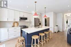 60 STARLING DRIVE | Hamilton Ontario | Slide Image Eight
