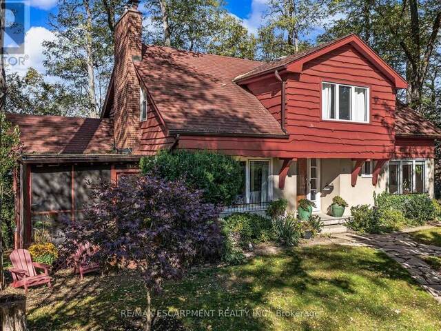7 HATFIELD PLACE Dundas Ontario, L9H 4J7 - 4 Bedrooms Home For Sale